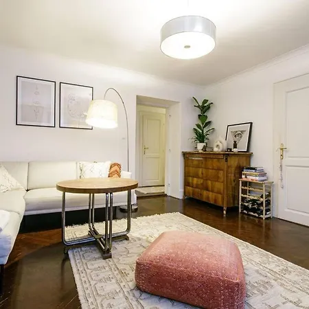 Apartment Cozy Urban Hideaway - With A Sauna! *